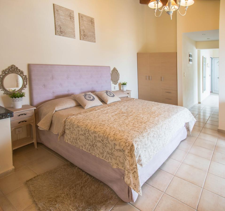ماليا Frixos Hotel المظهر الخارجي الصورة